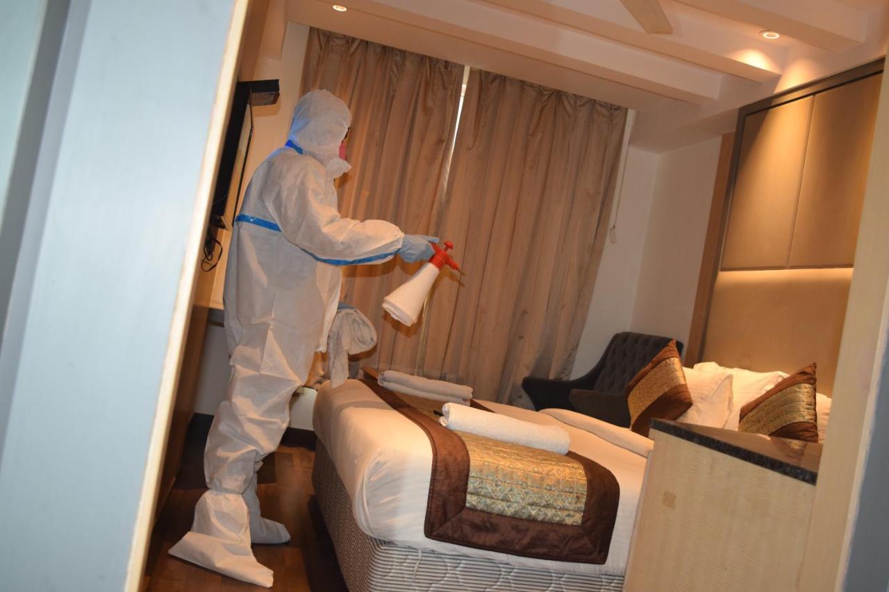 Hotel Superb 5 Mins Walk From New Delhi Station Exterior photo