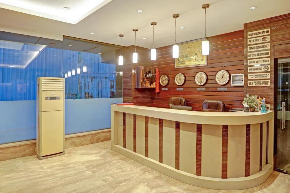 Hotel Superb 5 Mins Walk From New Delhi Station Exterior photo