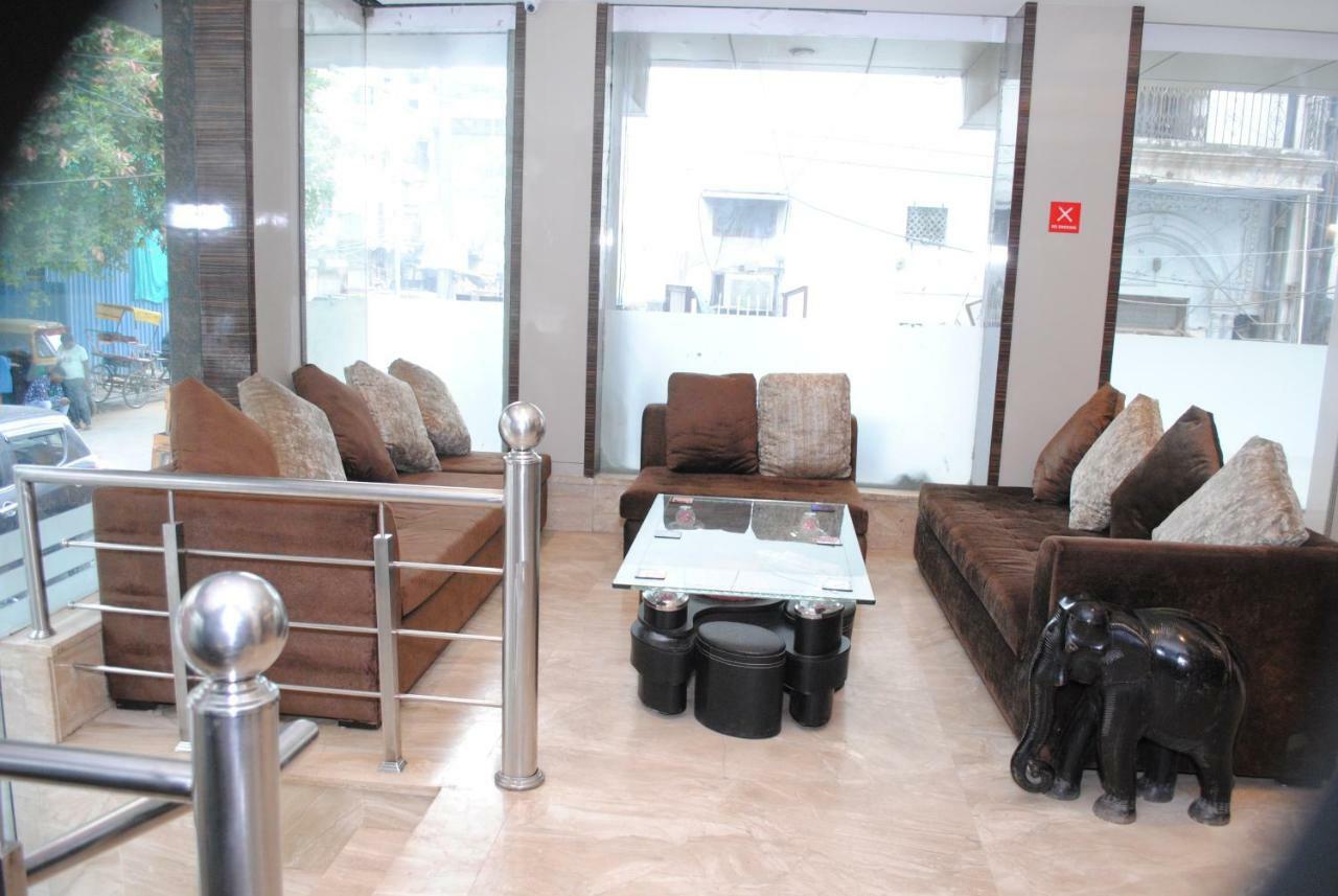 Hotel Superb 5 Mins Walk From New Delhi Station Exterior photo