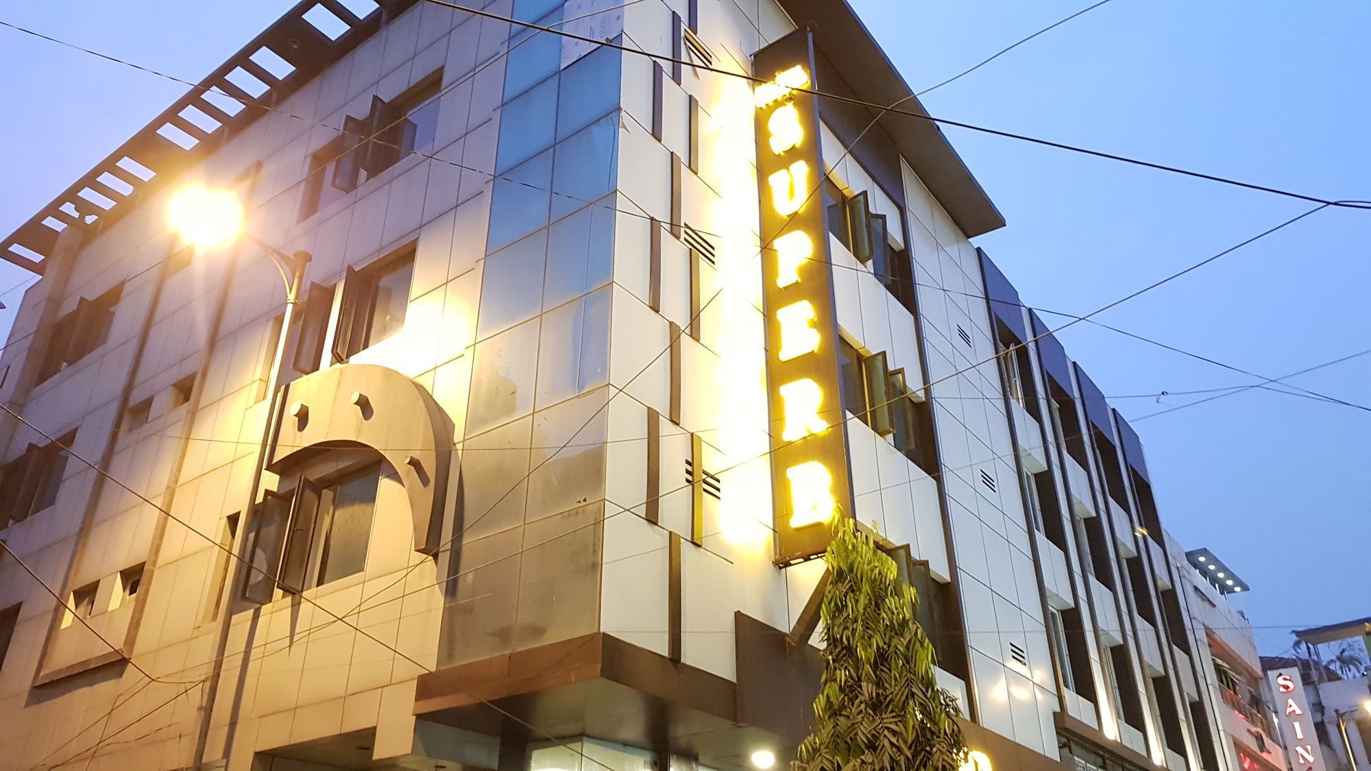 Hotel Superb 5 Mins Walk From New Delhi Station Exterior photo